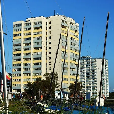Strandhochhaus Sh12 *
